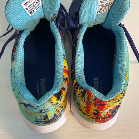 Rebook Women’s memory foam shoes - Picture 3 of 6